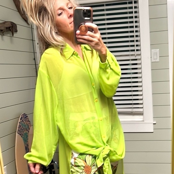 rag Tops - RAG, Exceptional Clothier, Neon Lime-Green Button-Front Tunic Top Execell. Cond.